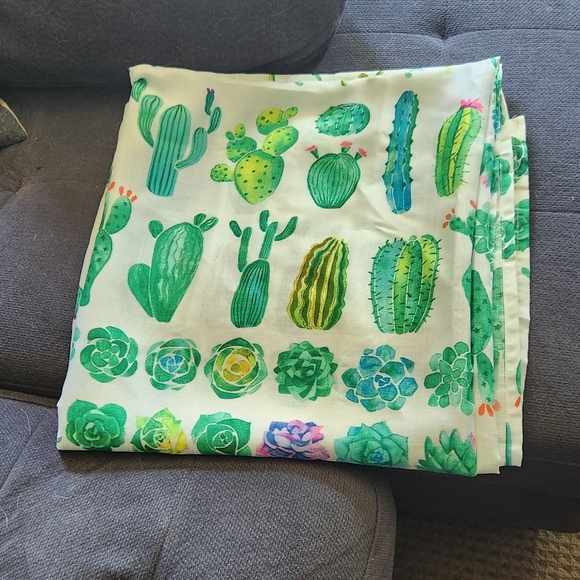 Cactus shower curtain - Picture 2 of 3